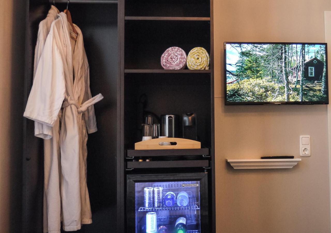 Privatunterkunft Comfort And Style In Center With Ensuite Bathroom On Schaafenstrasse Köln
